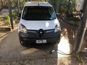 kangoo with type 1 to type 2 cable 2-2